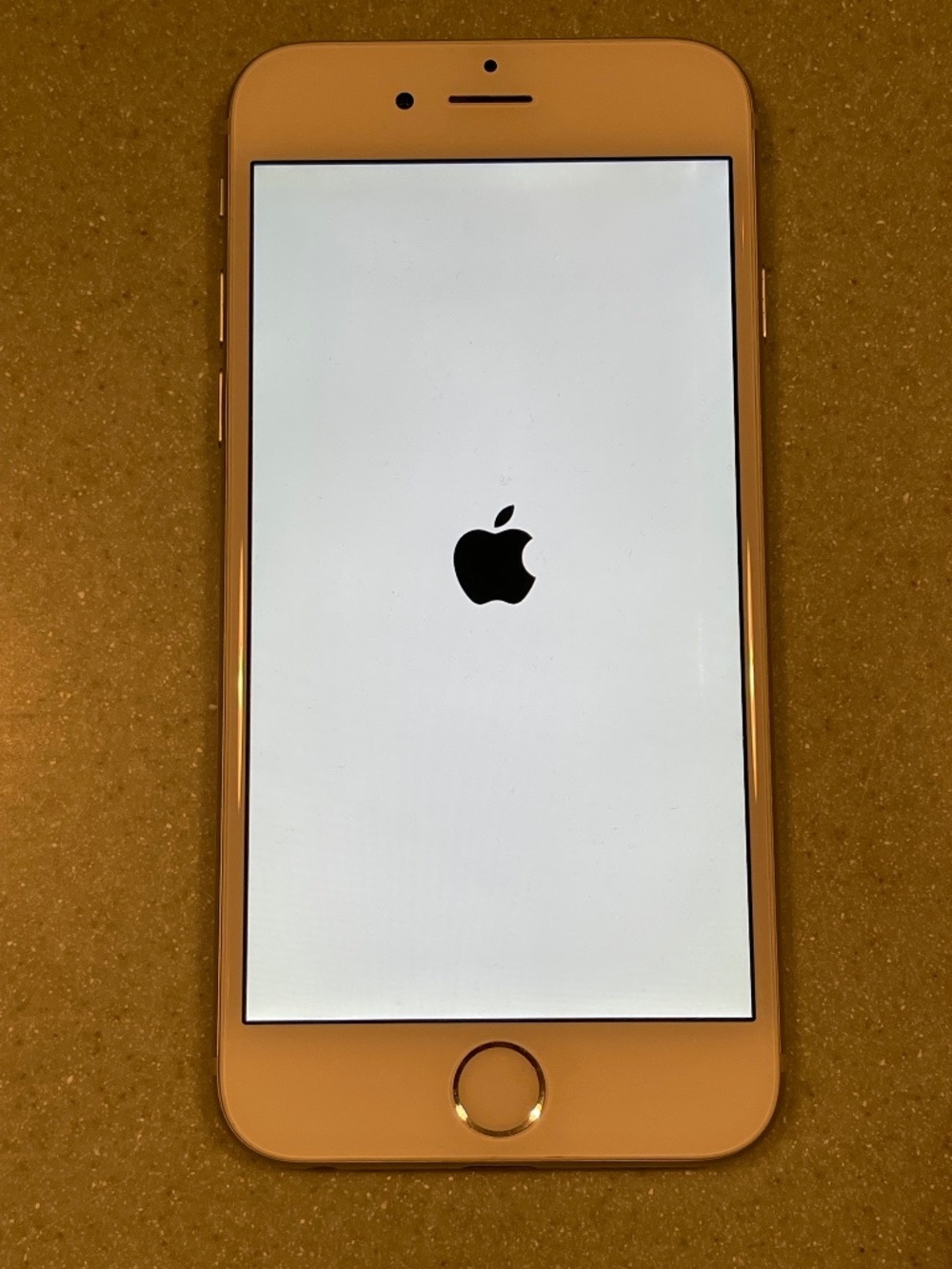 Apple IPhone 6 UNLOCKED